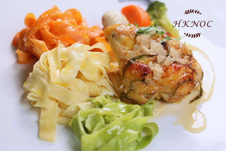 法國傳統名菜:法式酒香燜雞配龍蒿忌廉汁 + 手工意粉