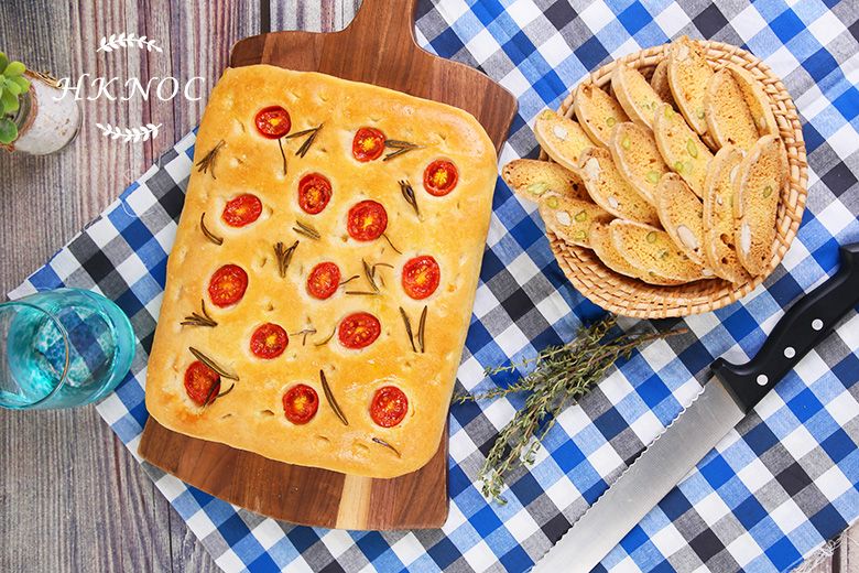 意大利香草麵包配意大利果仁曲奇