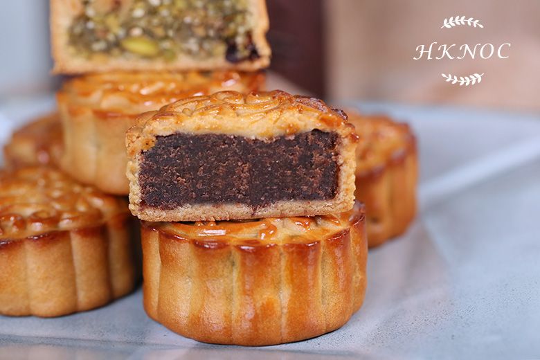 開心果五仁月餅+手工陳皮紅豆沙月餅