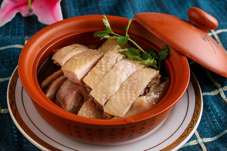 實習:南非鮑魚燒雞煲 (1隻雞及4只鮑魚) + 示範:花雕醉雞