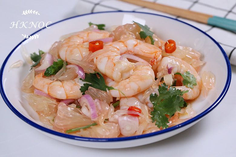 家常菜:大蝦柚子沙律+自家製青咖哩配香酥炸雞+芒果糯米飯