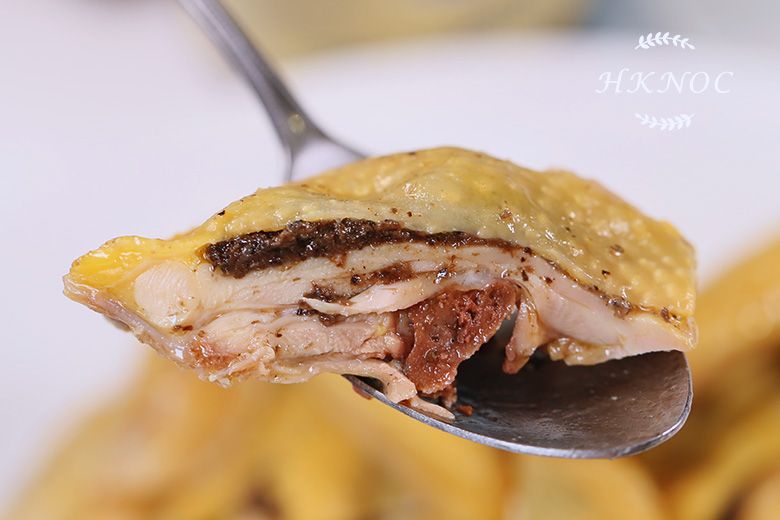 慢煮黑松露白切雞配松露煮年糕