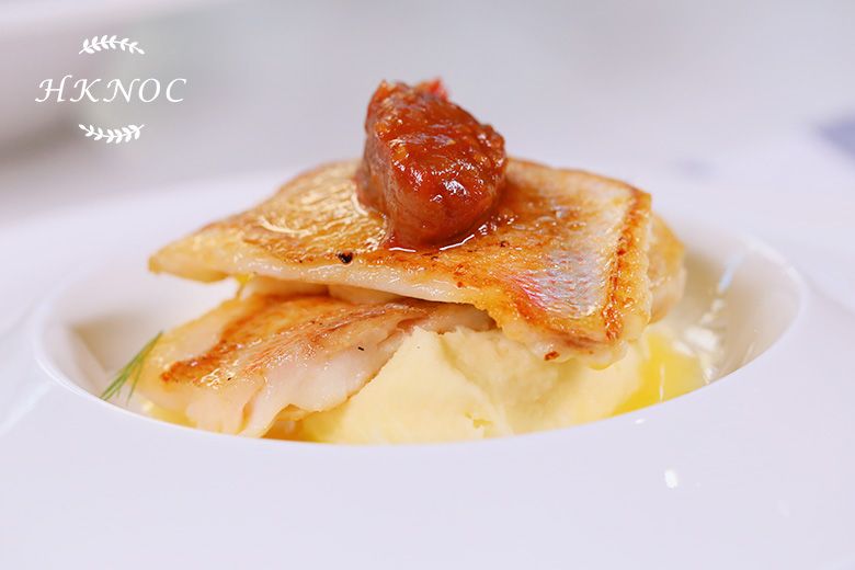 全日制C班 法餐:(法式南瓜濃湯+脆皮香煎鯛魚番茄甜酸醬配焗薯+路易十五蛋糕)