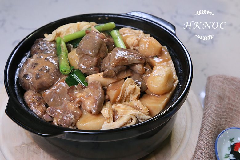 實習:古法羊腩煲+海皇雜菜煲 示範:炸京蔥絲+煉制蔥油