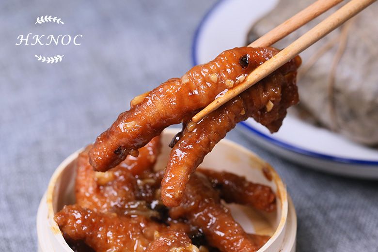 點心:傳統糯米雞 +豉汁鳳爪