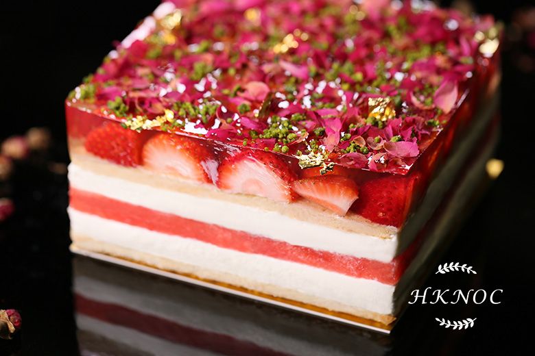 西瓜草莓玫瑰蛋糕