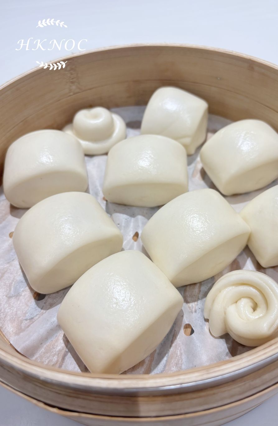 蔥香花卷及刀切小饅頭