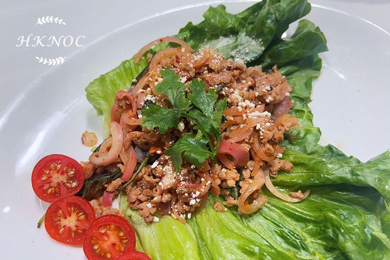 家常菜:示範-冬蔭功湯 實習-泰式生菜肉碎包、菠蘿炒飯