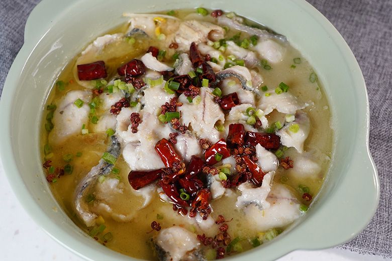 家常菜:酸菜魚+剁椒魚頭
