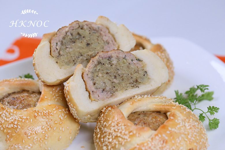 焗黑松露肉丸花卷